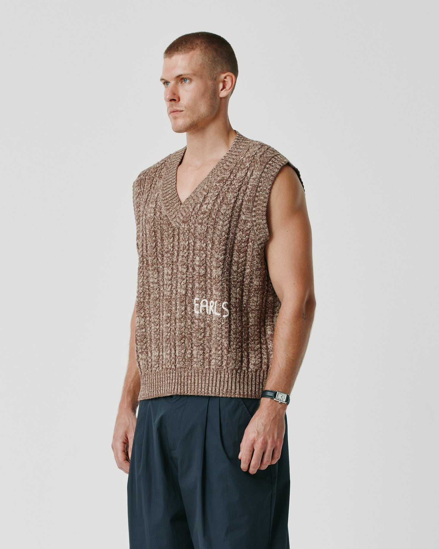 Cableknit Vest - Rich Earth