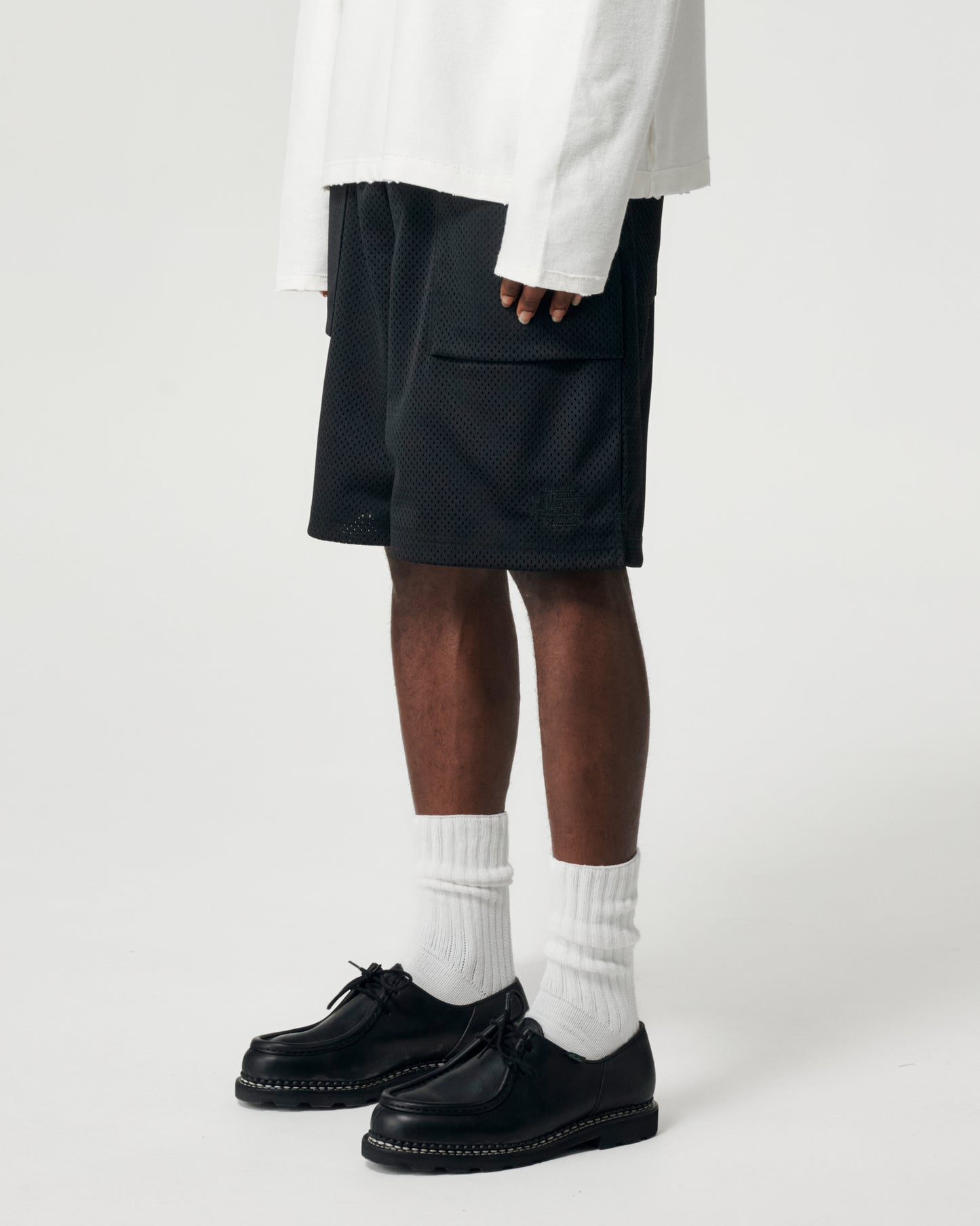 Longline Mesh Short - Black