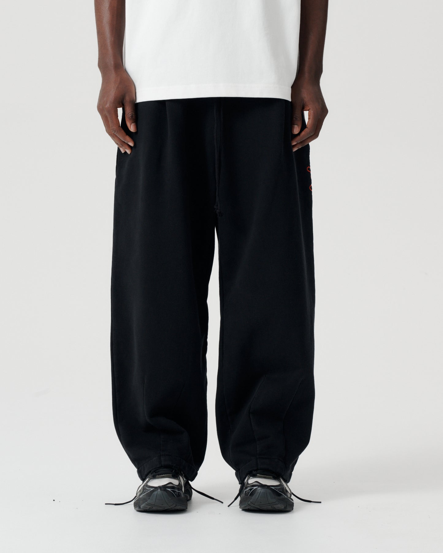 Thread Easy Pant - Off Black